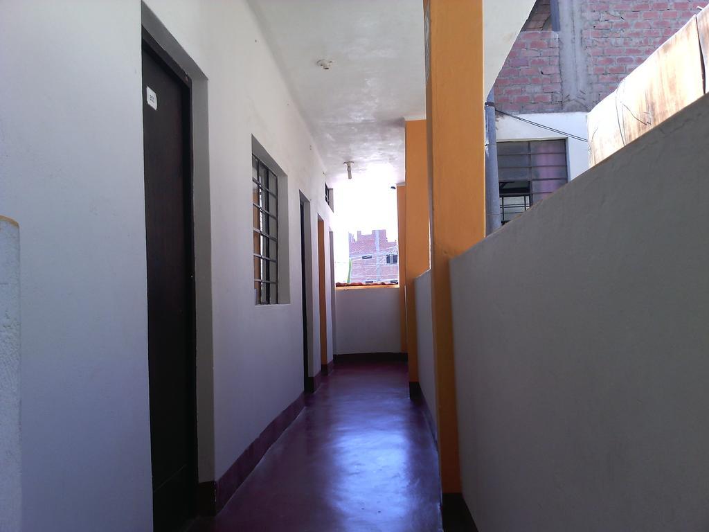 Brabant Hostal นัซกา ภายนอก รูปภาพ